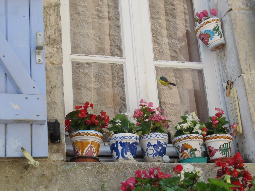 مبيت وإفطار Caylus Domaine La Rose المظهر الخارجي الصورة