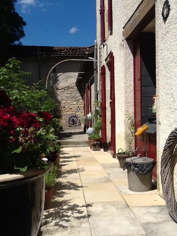 مبيت وإفطار Caylus Domaine La Rose المظهر الخارجي الصورة
